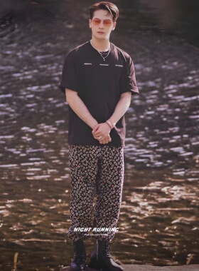 team wang王嘉尔同款字母标语短袖纯棉T恤男宽松情侣青年圆领休闲