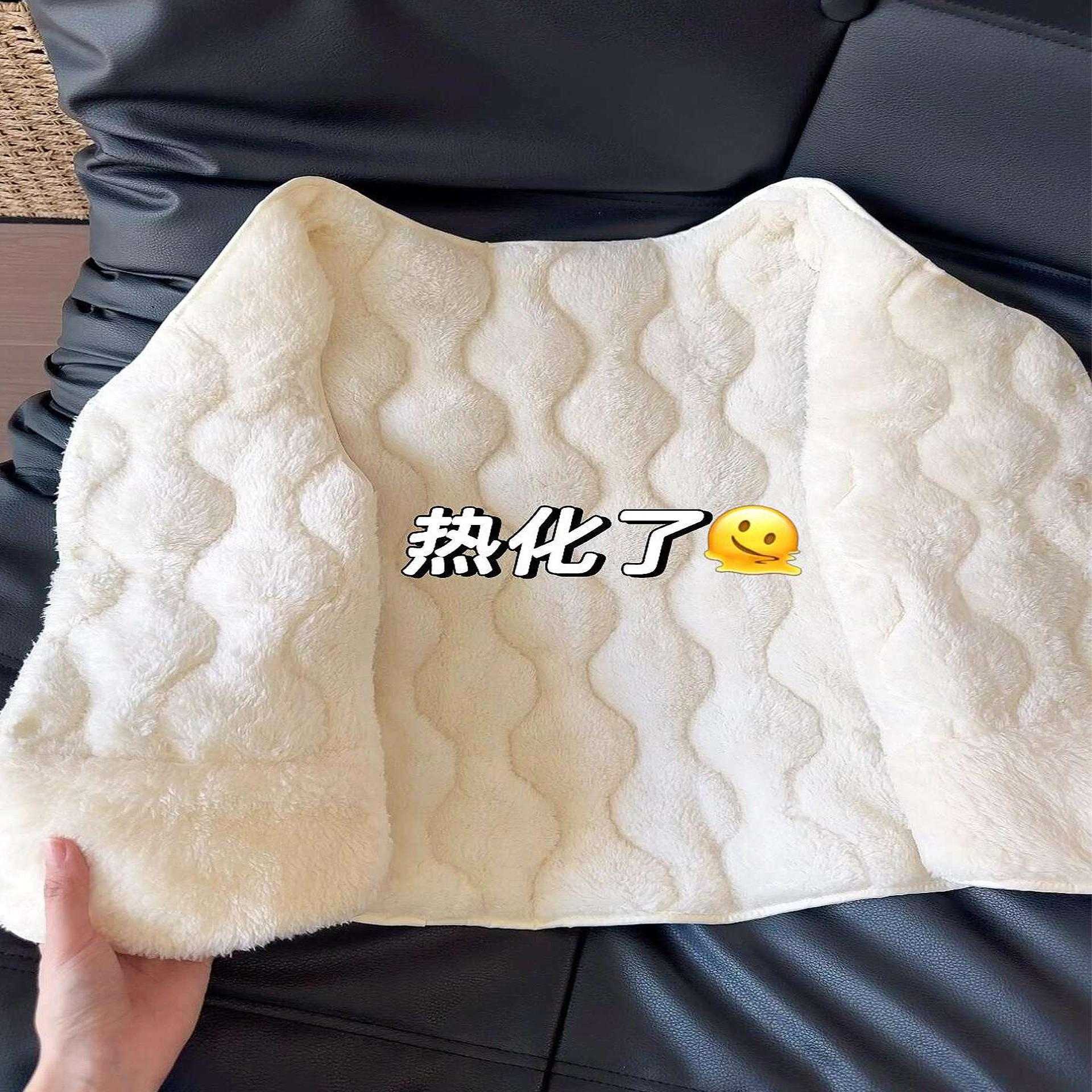 保暖马甲背心女冬季加厚坎肩外穿内胆马夹东北哈尔滨旅游防寒装备