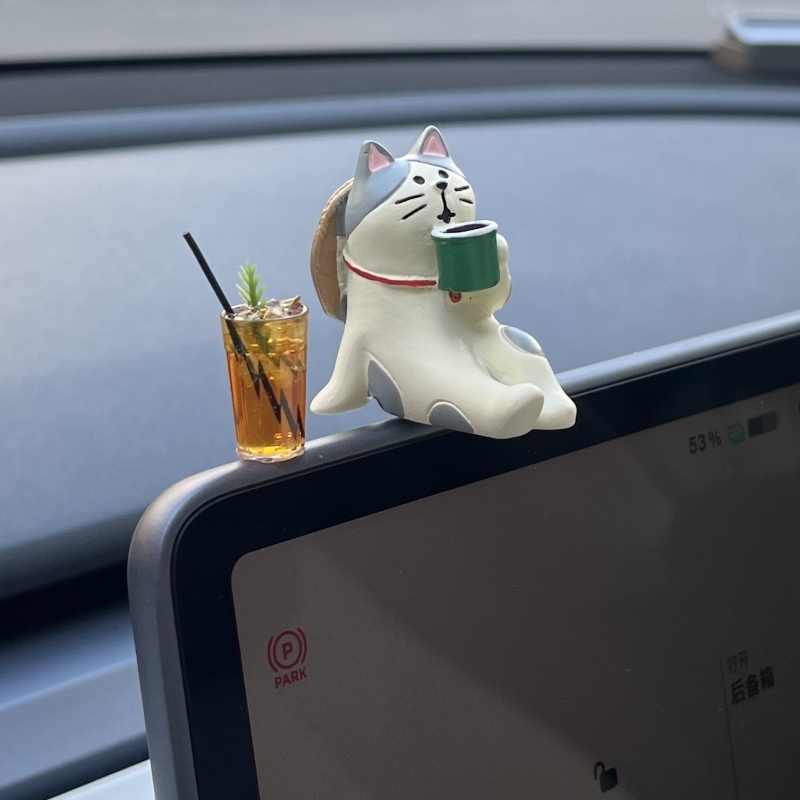 喝茶猫咪摆件办公室桌面屏幕电脑显示器摆件工位趴趴装饰品车内女