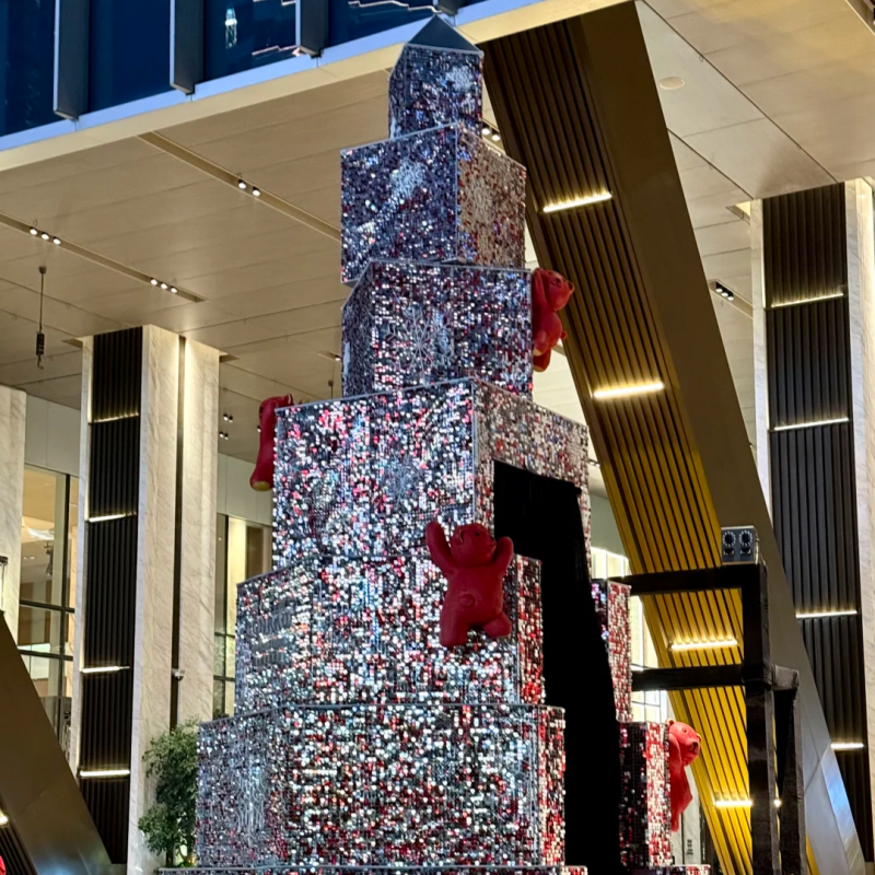 亚克力户外炫彩圣诞树 大型编程灯光商业美陈仿真圣诞树厂家直销