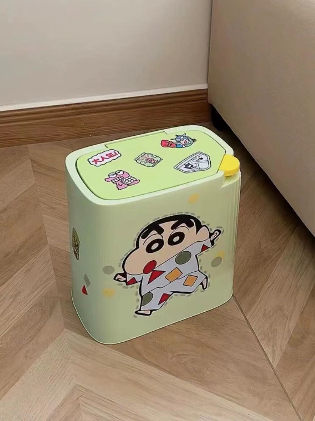 蜡笔小新垃圾桶高颜值大容量客厅厨房垃圾箱卫生间带盖防臭纸篓子