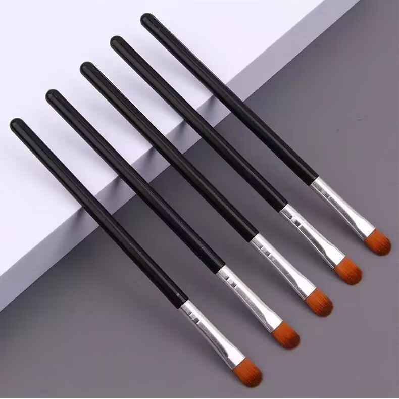 眼影刷迷你化妆刷子便携式单支扁头眼影棒唇刷美妆工具