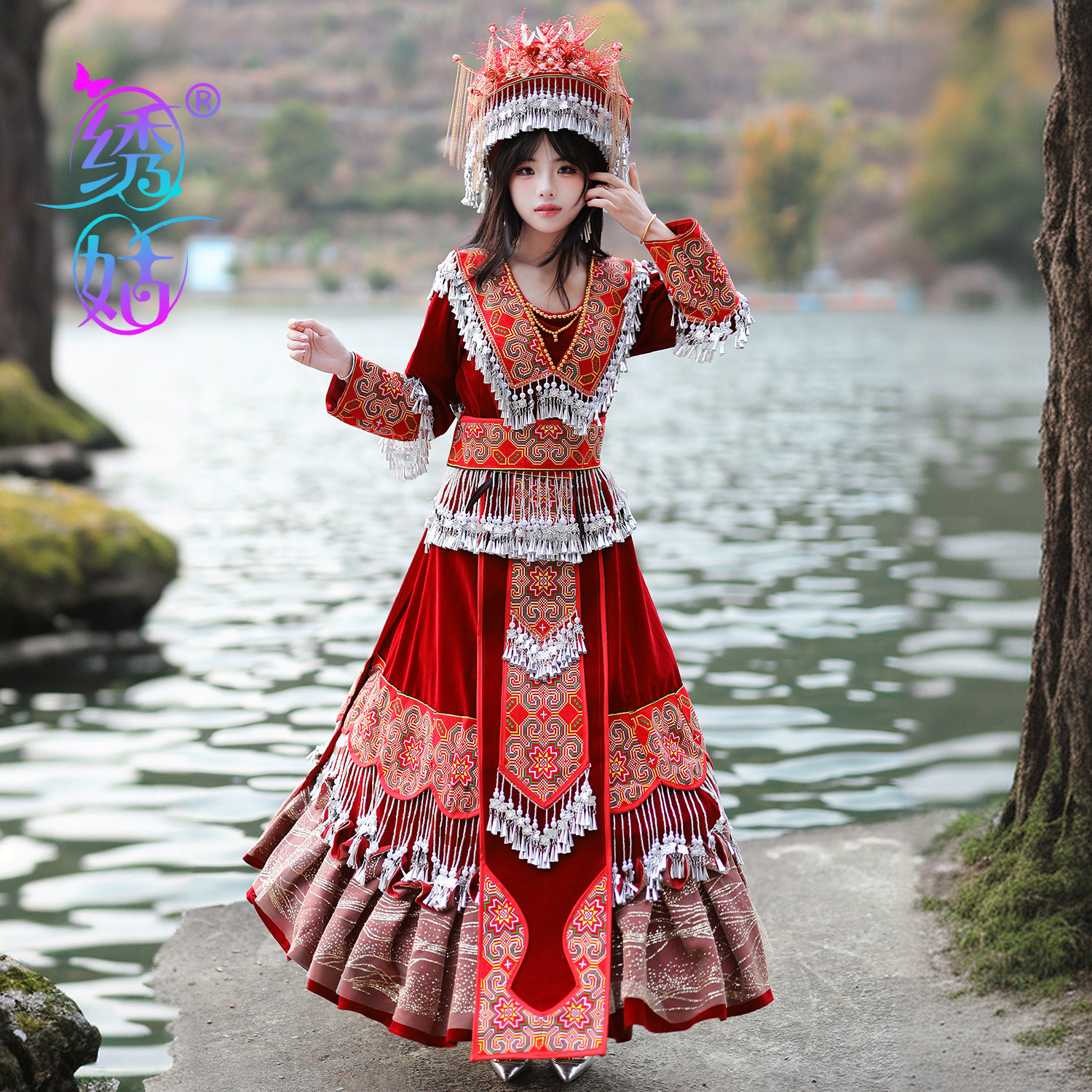 绣姑苗族服装女成人苗疆少女复古传统少数民族风红色婚服长款套装