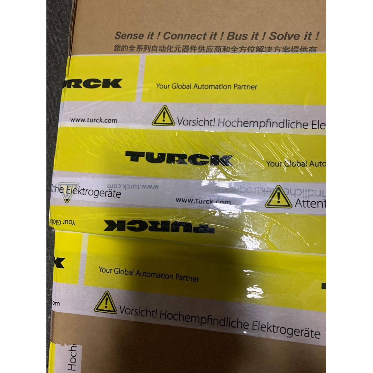 LI400P0-Q25LM0-LIUX3-H1151 图尔克 位移传感器