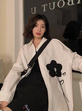 白色长袖衬衫女春秋2024年新款设计感小众慵懒风复古港味宽松衬衣