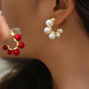 欧美跨境货源新年时尚复古红色优雅环形耳环白色珍珠耳钉日常耳饰