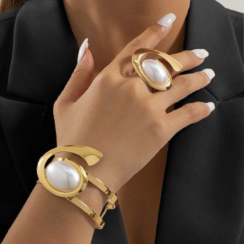 欧美跨境货源夸张小众设计珍珠螺旋手镯戒指套装时尚个性百搭饰品