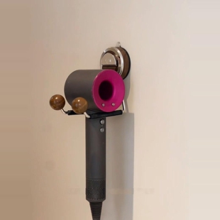 吹风机置物架吸盘免打孔卫生间收纳架高级感浴室壁挂式墙上收纳