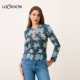 LOOKNOW2026春季 新款 Rouje 深蓝色印花系扣长袖 T恤女
