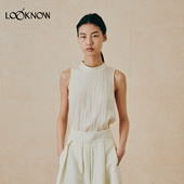 LAWN LOOKNOW2026春夏新品 THE 小高领后开叉肌理感上衣无袖 背心