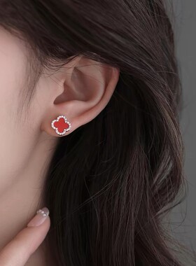 一念 999纯银红色四叶草耳钉韩版简约时尚轻奢幸运草耳饰