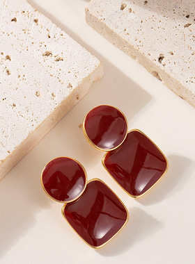 法式复古优雅中古风红色滴油几何方形耳环轻奢气质通勤款银针耳饰