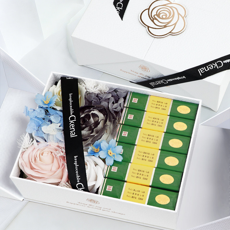 生日礼盒空盒子烟盒礼品盒包装盒情人节礼物盒白色高级感送男女生