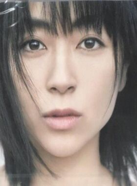 【中图音像】宇多田光 初恋 CD专辑 日版 ESCL-5076