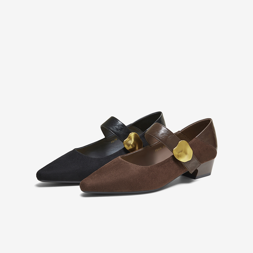 百思图2025秋新款商场同款复古魔术贴玛丽珍鞋尖头女单鞋F5176CQ5