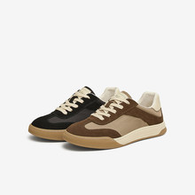 百思图2025春季新款真皮户外复古德训鞋平底男运动休闲鞋62801AM5