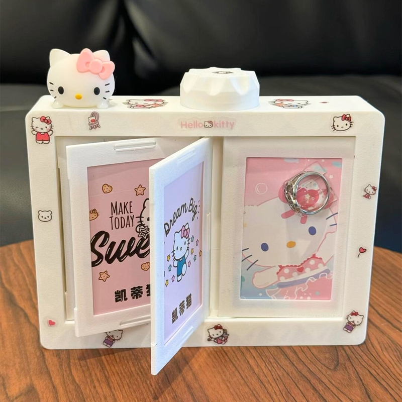 哈喽kitty拍立得旋转相框翻页相册摆台照片小卡收纳3D创意礼物