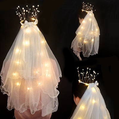 网红发光女孩生日皇冠珍珠流苏头纱暖灯蝴蝶结头饰派对装饰布置