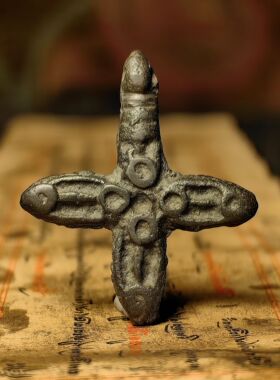 藏地实修【汉·天铁托甲黑漆古十字金刚杵】高等级法器流行饰品