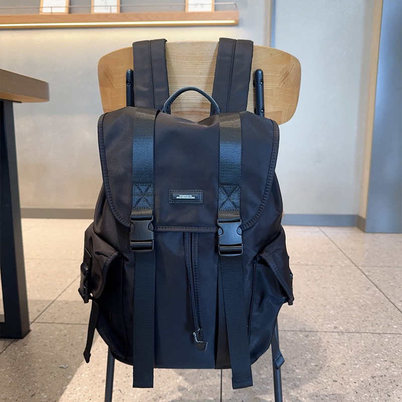 尼龙休闲双肩包防水背包2026新款时尚潮流百搭背包慵懒风男女同款