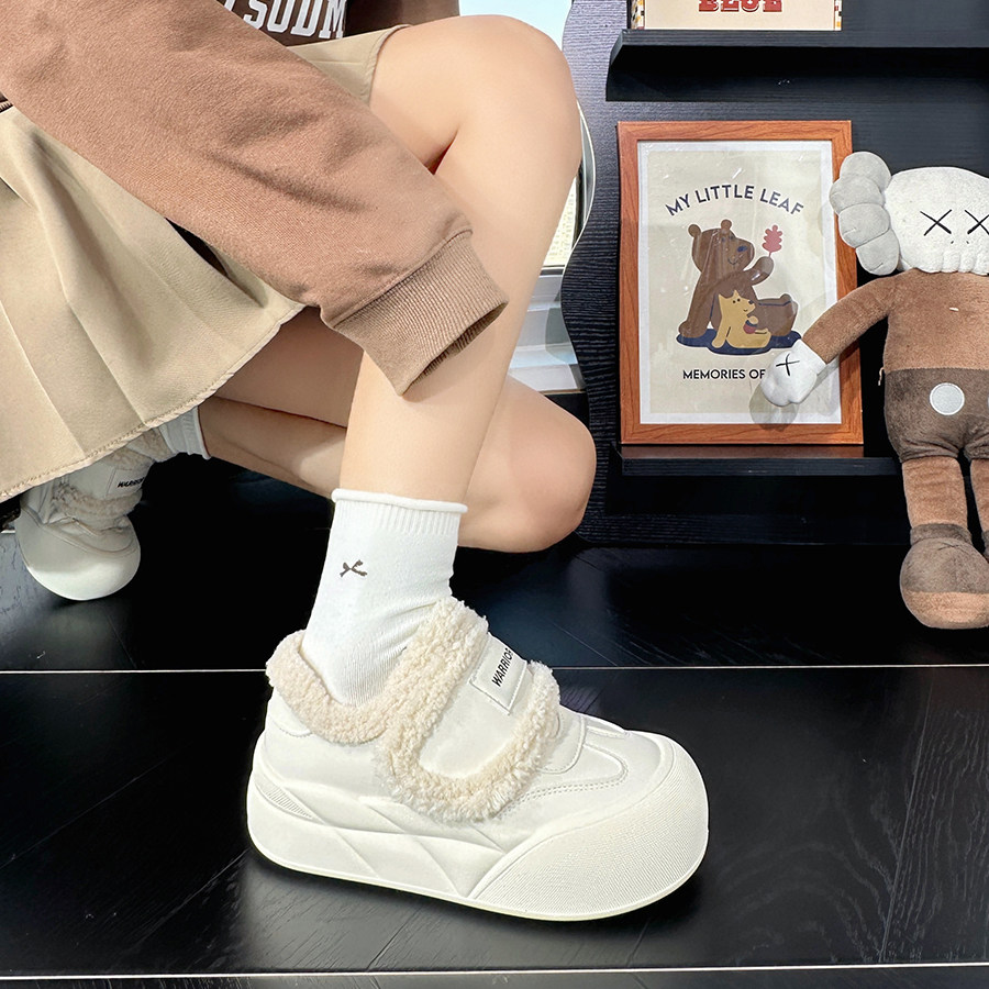 回力加绒魔术贴面包鞋女冬季新款加绒厚底毛毛鞋百搭保暖雪地靴女,女鞋,时尚雪地靴,淘宝优惠券,粉丝福利购,淘宝优惠卷