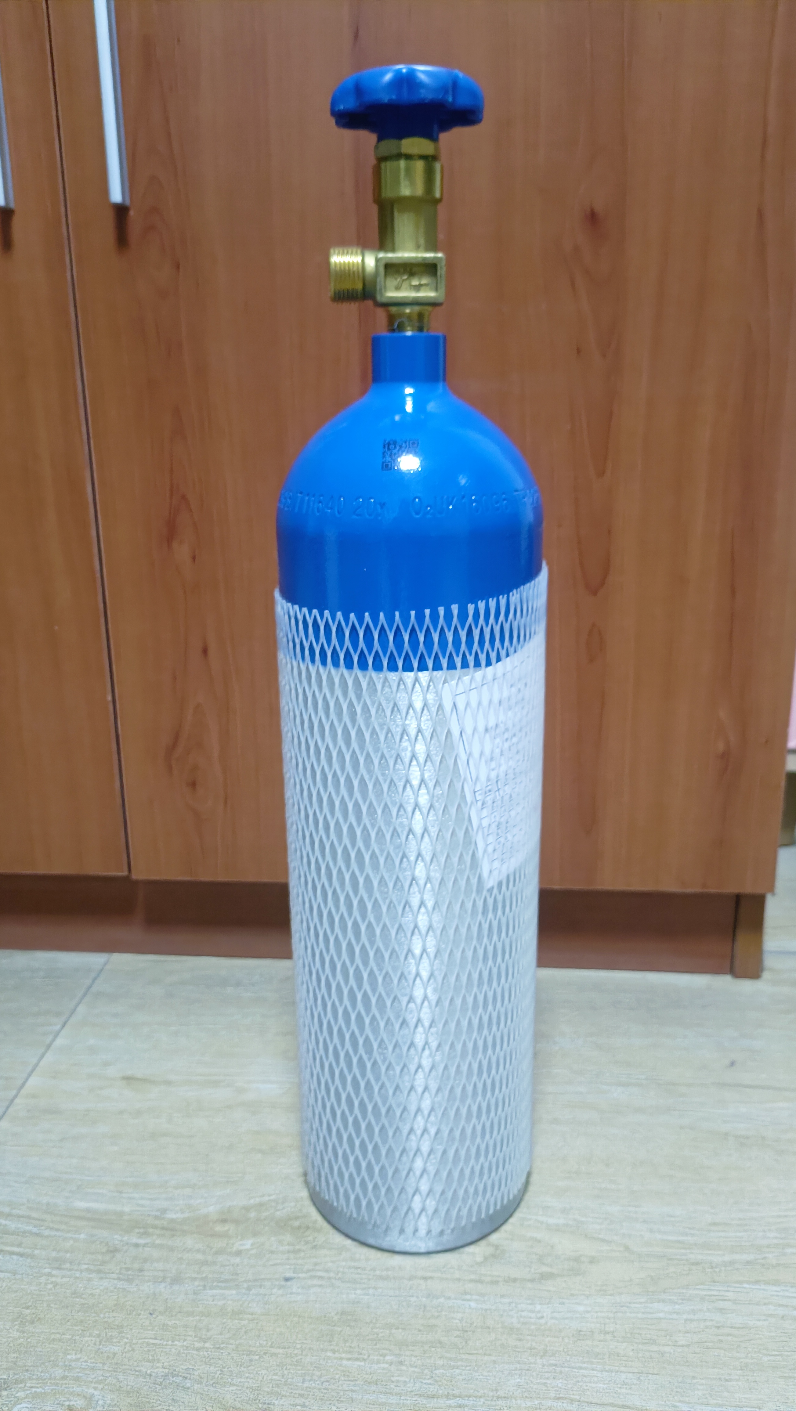 工业铝合金氧气瓶钢瓶V3.2升医用高压吸氧无缝小氩气氮气