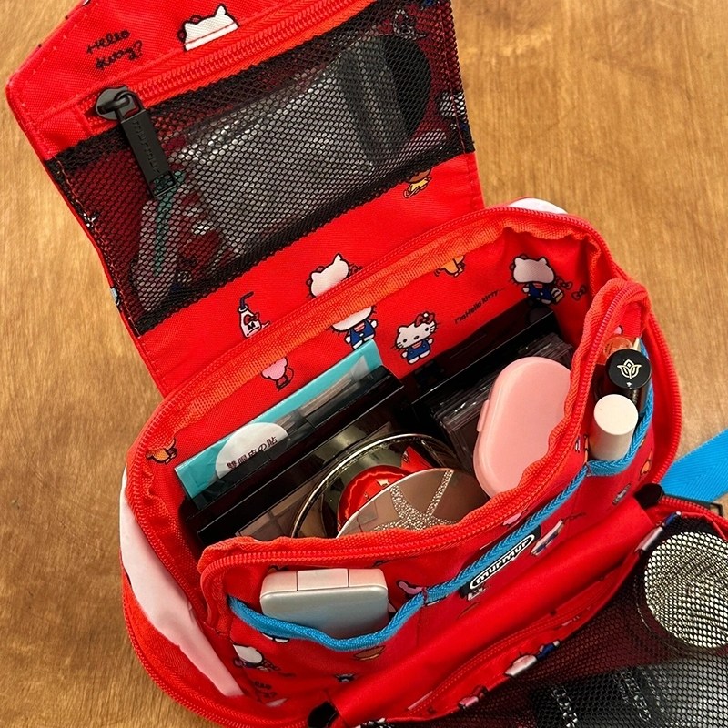 Kitty旅行收纳化妆包折叠便携大容量洗漱品多功能分区防尘储物袋