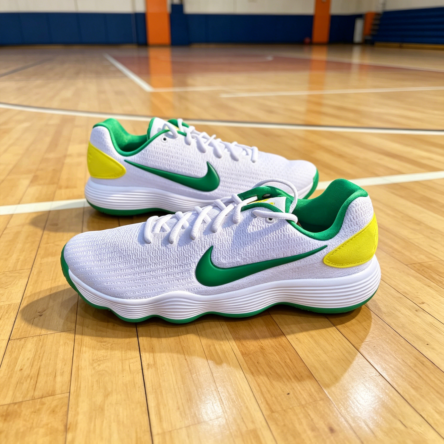 耐克Hyperdunk hd2017男子白绿低帮耐磨减震实战篮球鞋IO7604-131