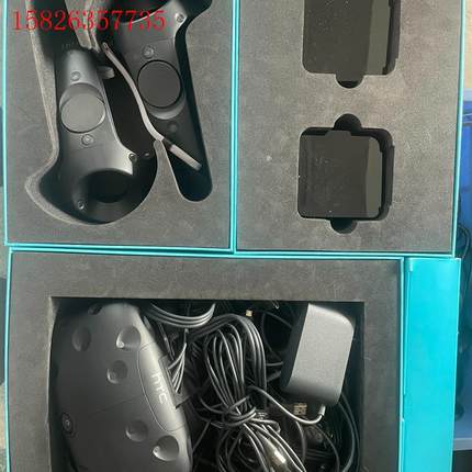 HTC VIVE+VR头盔套装 配件齐全(议价)