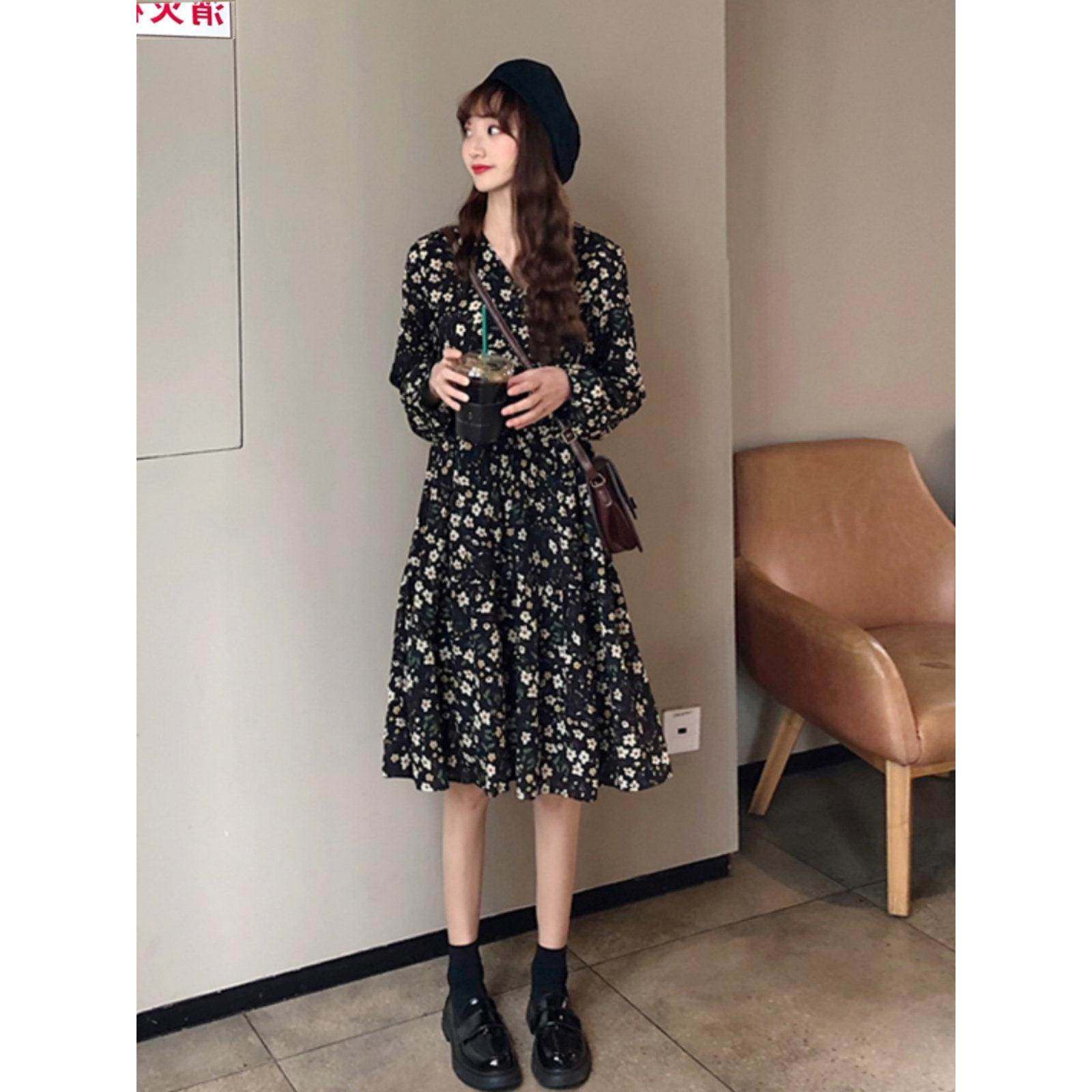 MUAMY秋装2025新款覆古桔梗赫本风小个子超仙气质显瘦碎花连衣裙