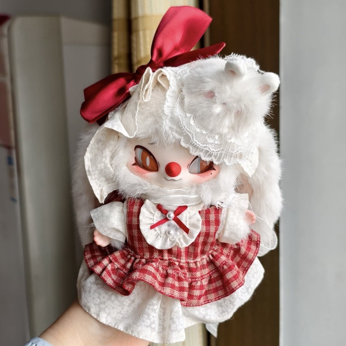 泡泡玛特siinono赛诺诺神秘少女想告诉你一个秘密搪胶20厘米娃衣