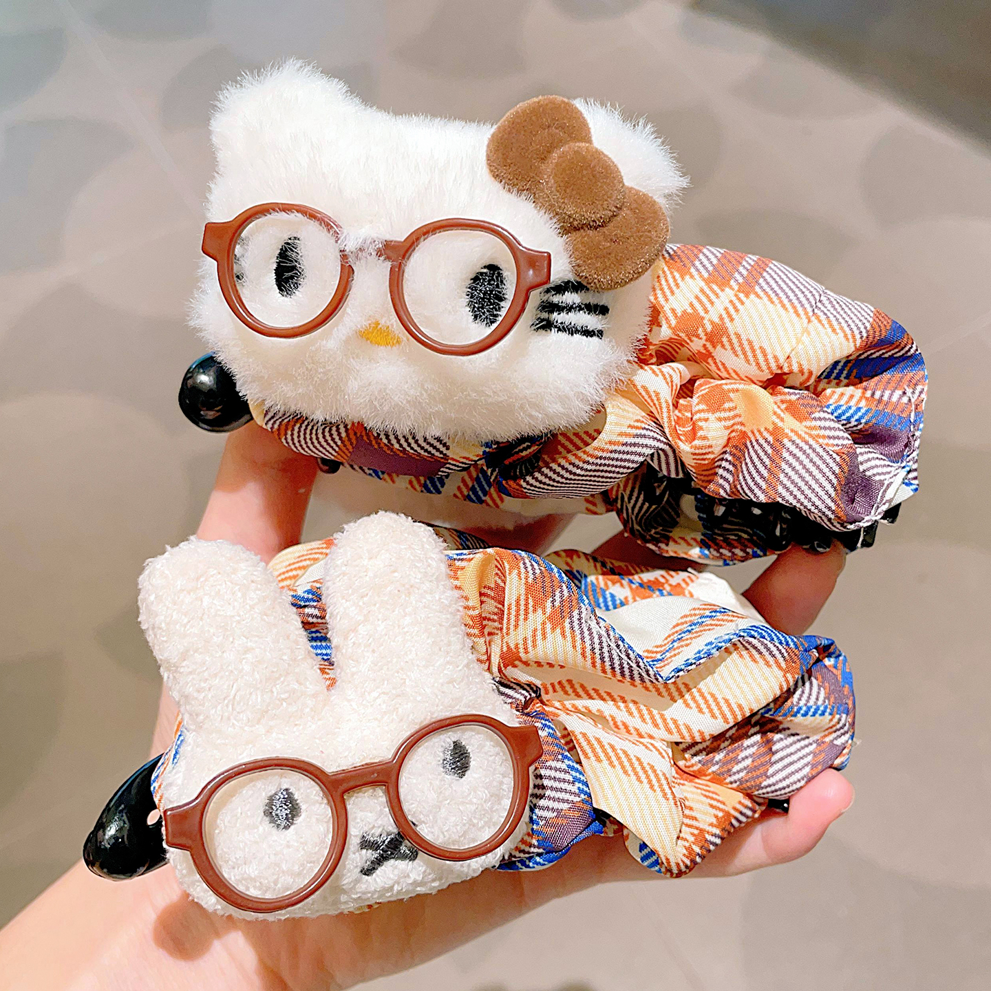 儿童秋冬2025新款kt猫米菲兔发夹卡通毛绒香蕉夹后脑勺马尾扭扭夹