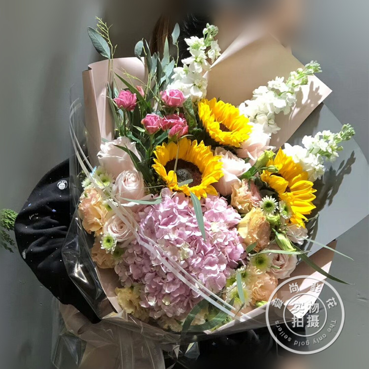 绣球花束北京速递向日葵同城闪送