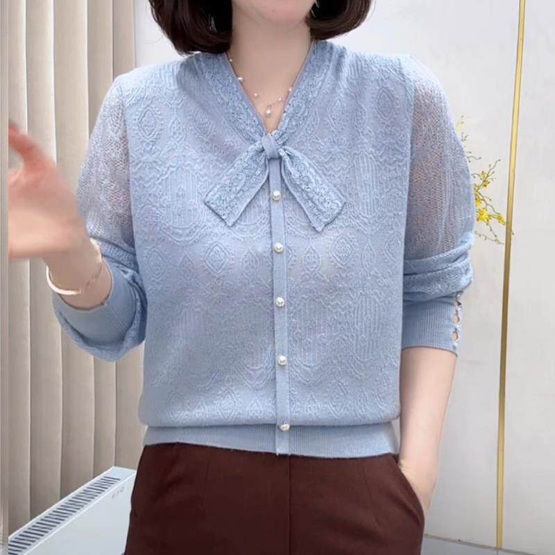 JOYIASS小香风蝴蝶结长袖针织衫女春秋蕾丝钉珠毛衣V领显瘦宽松打