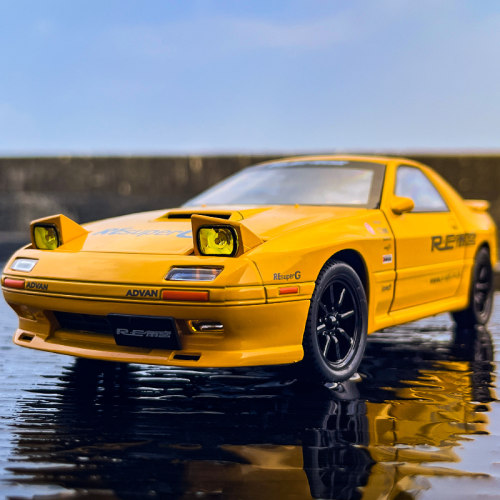合金马自达RX7跑车模型