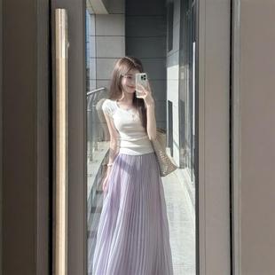 搭配 BLLOUKE夏日超火微胖mm度假风穿搭独特漂亮圆领短袖