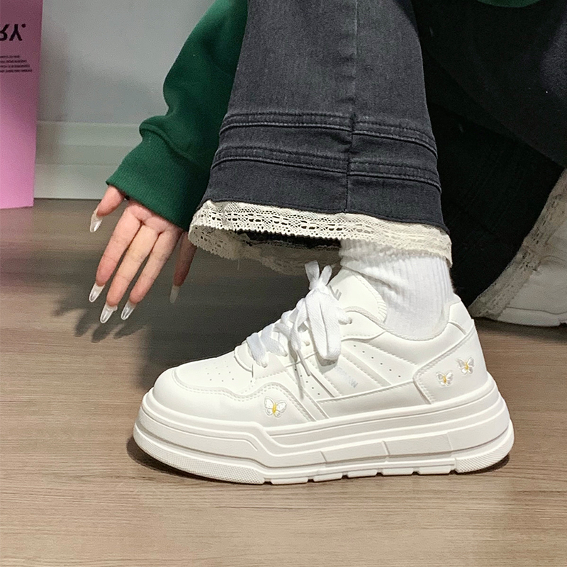 回力蝴蝶刺绣小白鞋女春季新款