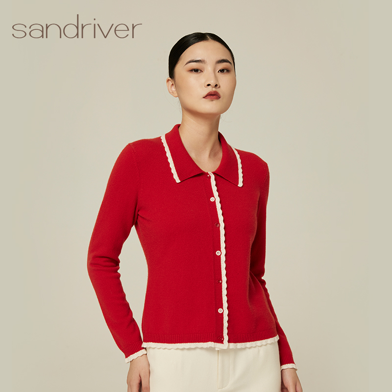 款式简单、短款设计 有种小正式感，小香风