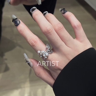 轻奢小众设计蝴蝶珍珠钛钢戒指女