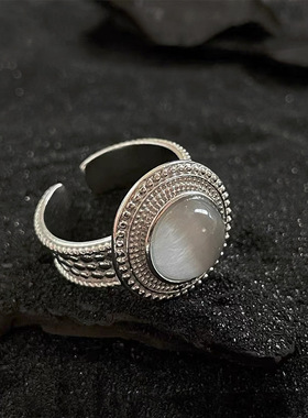宫廷风白月光猫眼石戒指女小众个性高级感轻奢设计冷淡风指环手饰