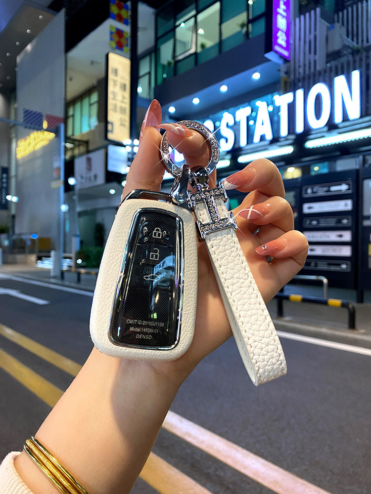 适用丰田22新款汉兰达钥匙套凯美瑞卡罗拉雷凌荣放亚洲龙包壳扣女