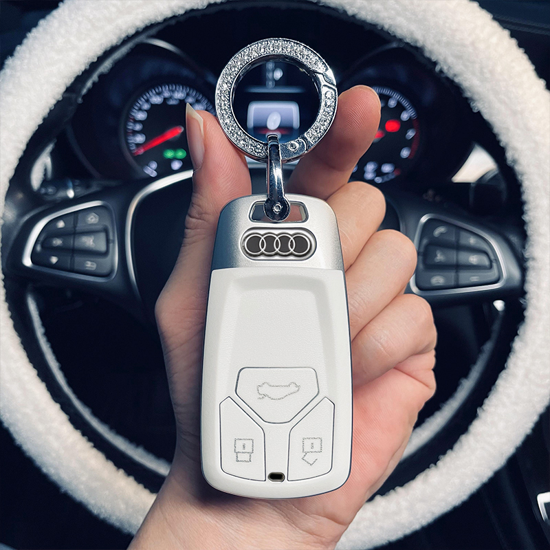 奥迪A4L钥匙套2022新Q5L专用21款A5汽车Q7高档A8扣TT保护包s5壳女