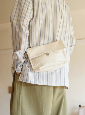 iionces单肩帆布邮差包信封包斜挎便携男女帆布包 一泽信三郎