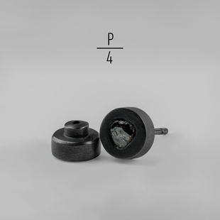 【暗黑先锋】Parts of Four 26新款 做旧哑光纯银钻石原石耳钉