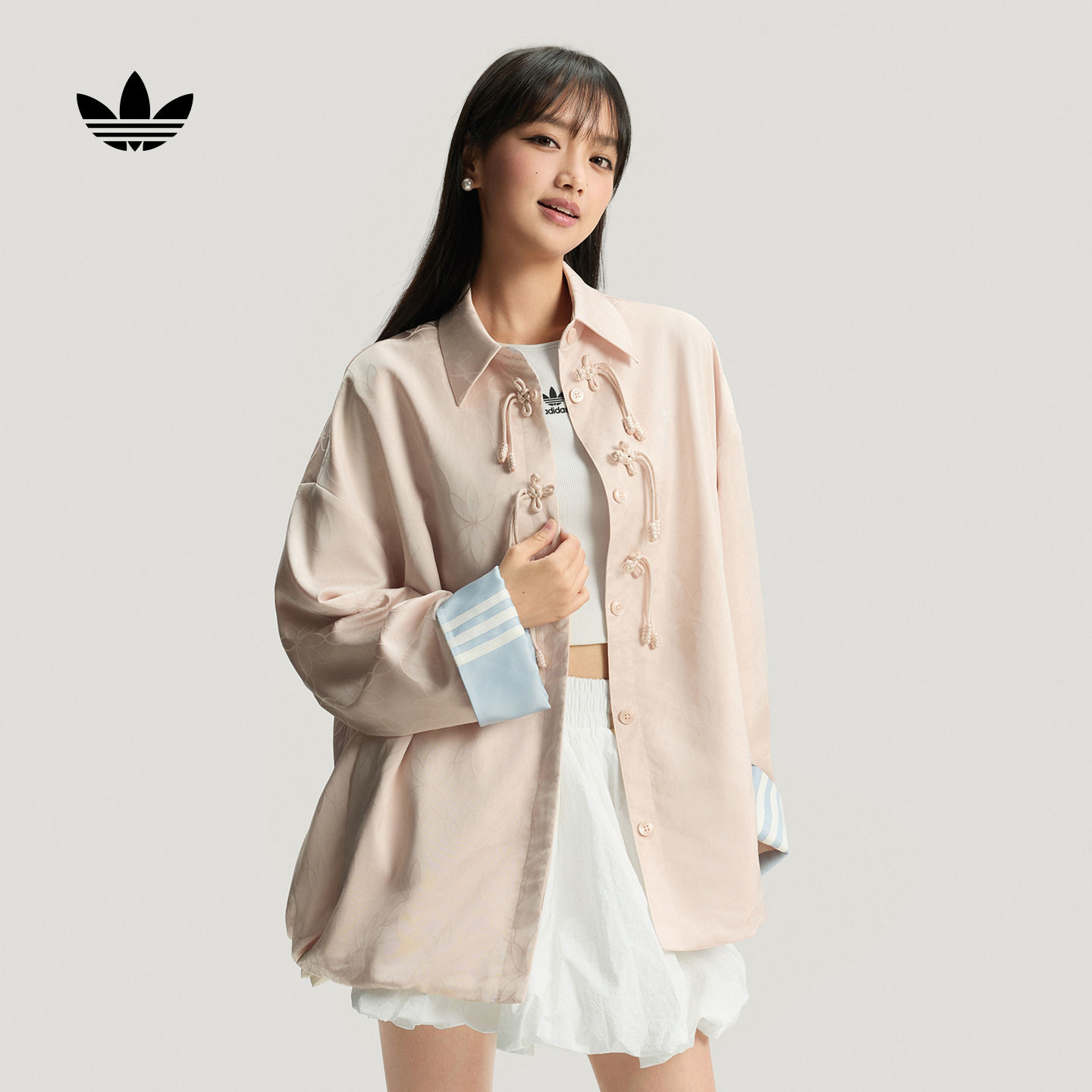 新中式提花休闲宽松运动外套女装adidas Originals阿迪达斯三叶草