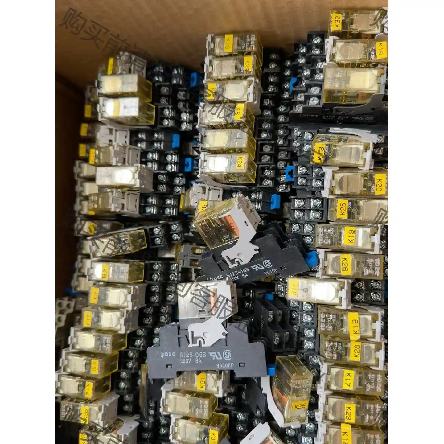 和泉继电器24v，RJ2S-CL-D24，SJ2S-05B， 议价再拍 拆机件