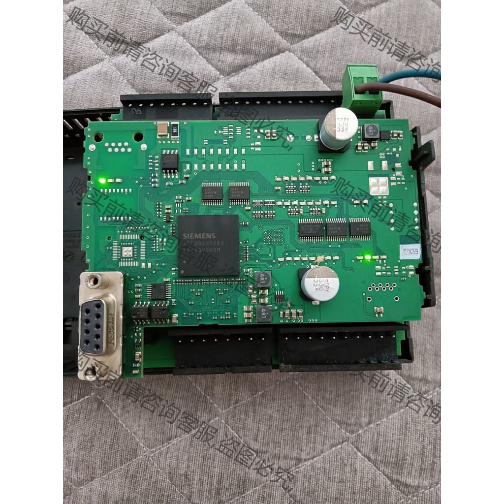 功能正常议价 西门ziPLC CR30s 主板通电如图，9成新，可以包好