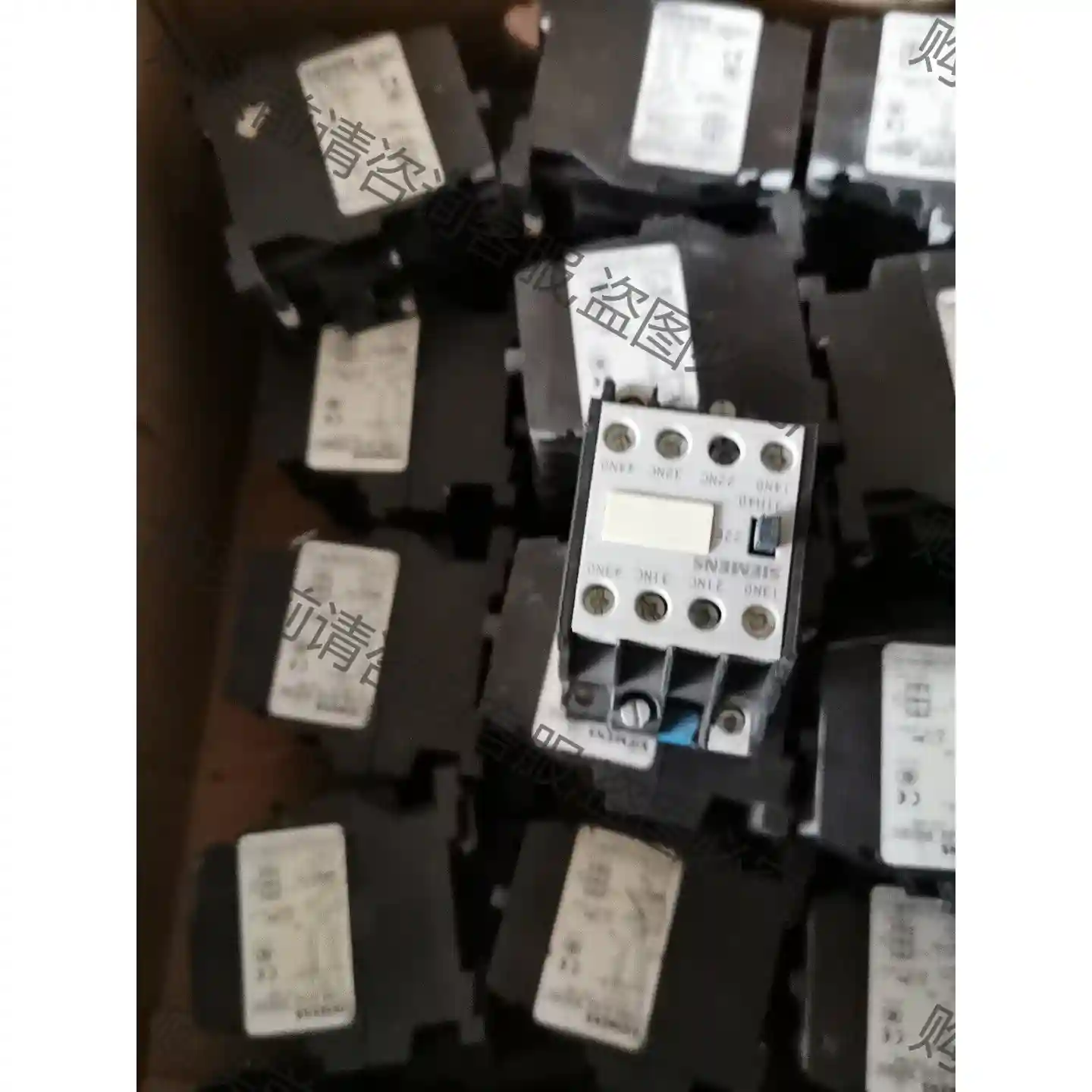 西门zi交流接触器3H40-22-OX+2NC质量保证，货色可 议价再拍 拆机