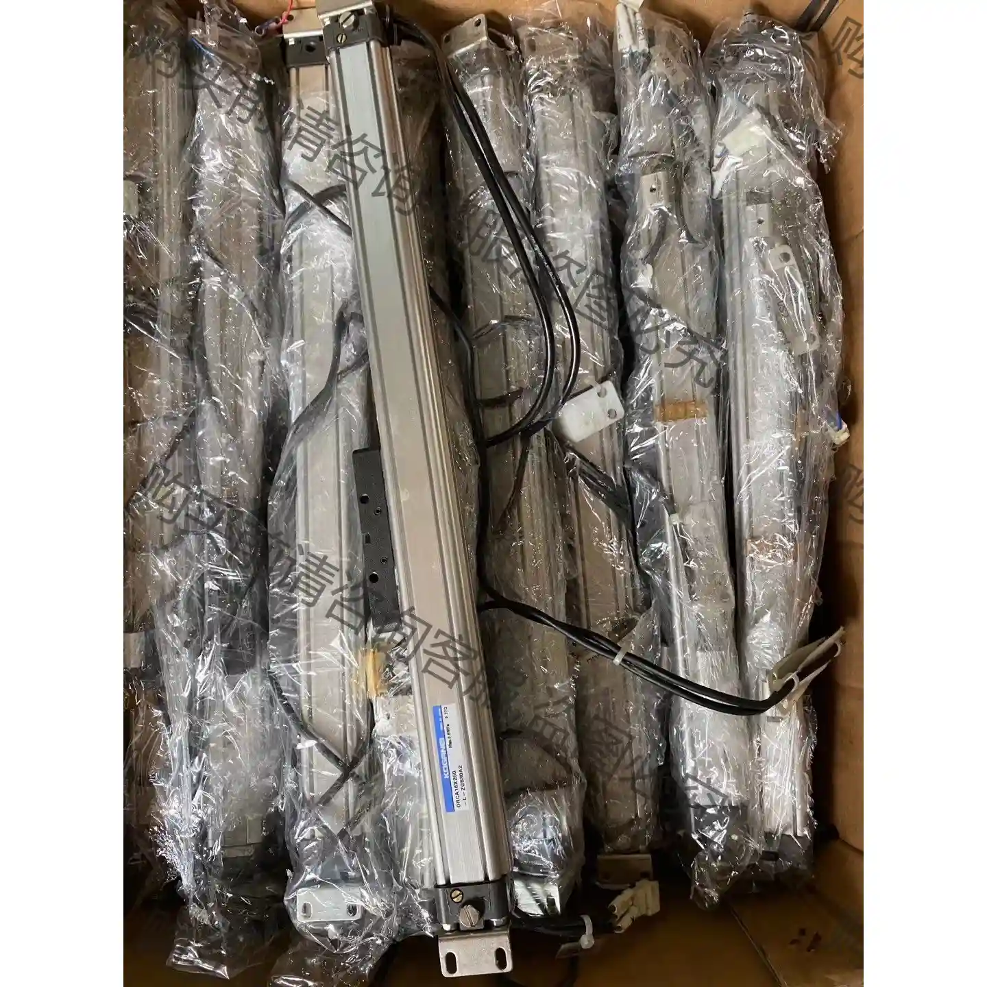 ORCA16*250行程的小晶井无杆气缸，成色新气功能好 议价再拍 拆机