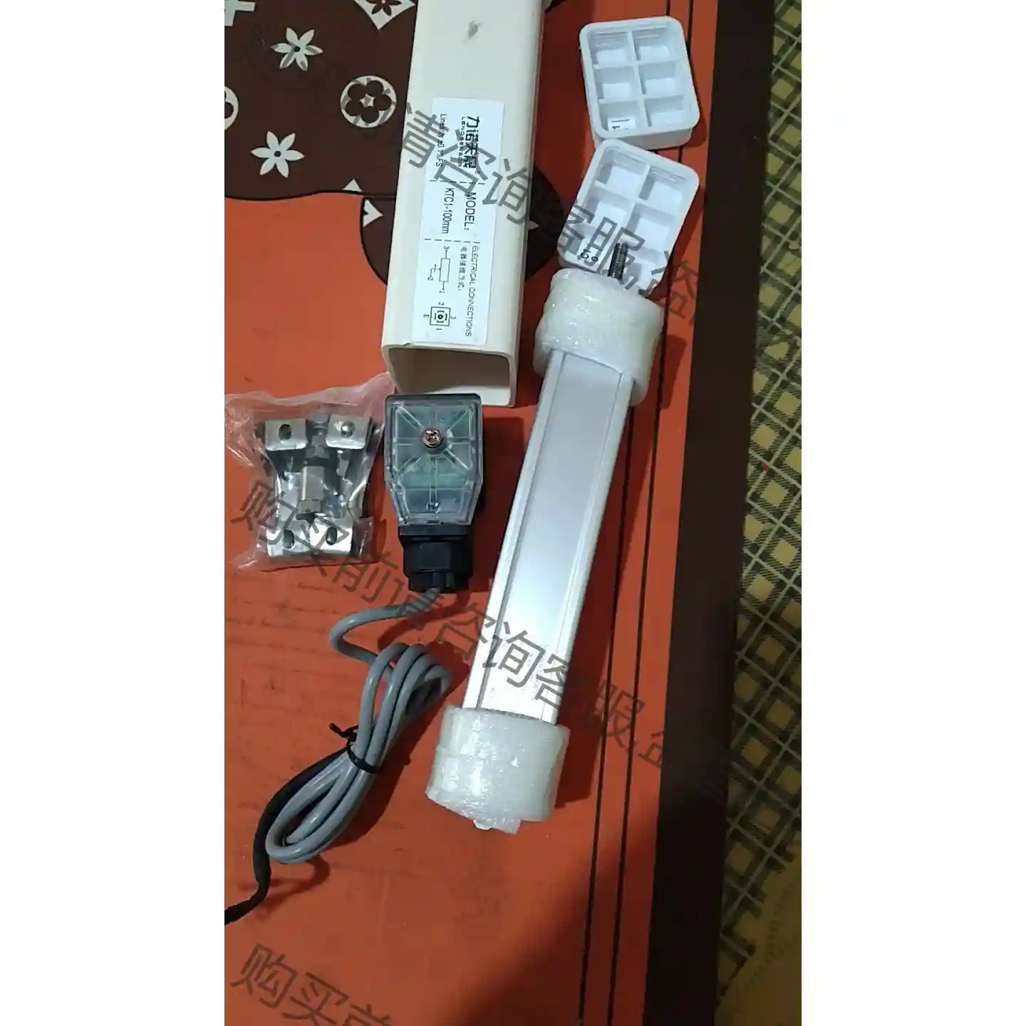 kTC1一100㎜ 电子尺移位传感器 8个 议价再拍 拆机件